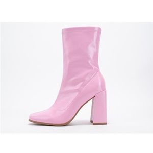 Yates Pink booties
